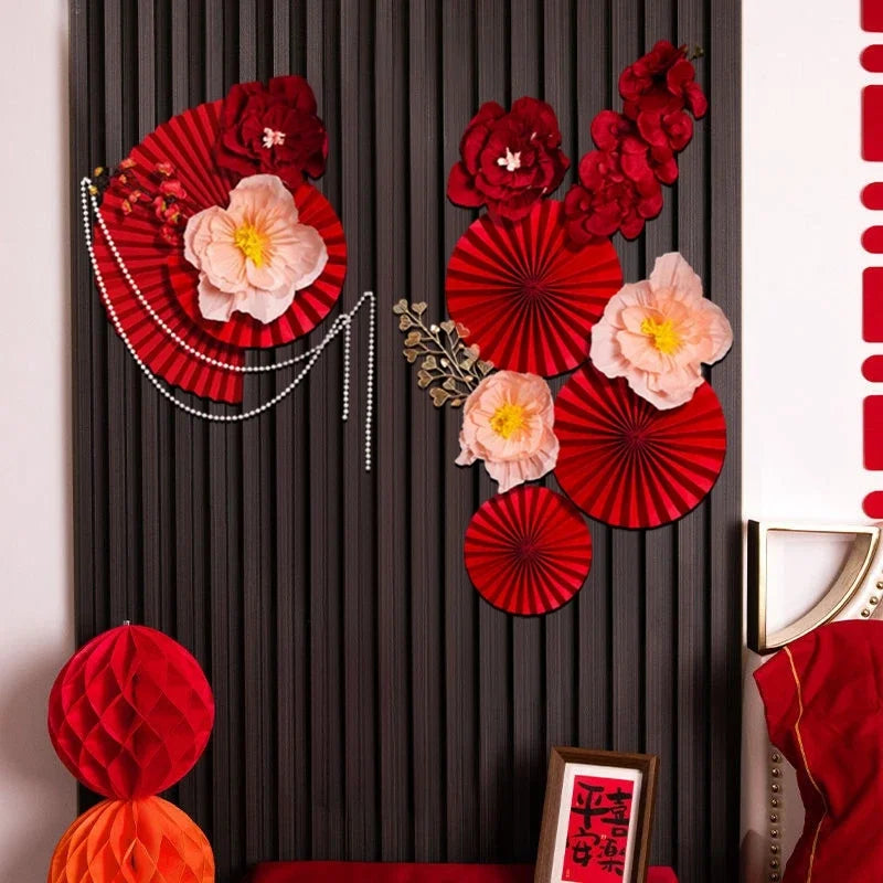 décoration murale festive asiatique fanions papier fleurs motifs calligraphie rouge blanc doré