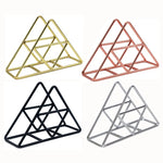 porte serviettes moderne or rose gold noir argenté triangle geometrique deco table restaurant événement