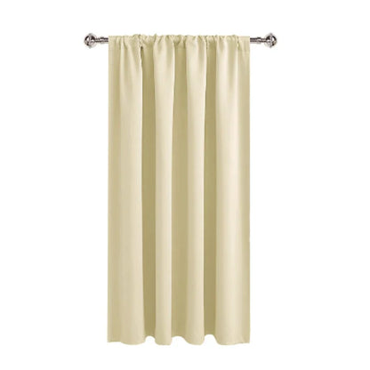 Rideau beige élégant pour salon, idéal pour créer une ambiance chaleureuse et lumineuse dans votre intérieur. Ce rideau s'adapte facilement à divers styles de décoration, offrant une solution élégante et pratique pour habiller vos fenêtres. Découvrez comment ce rideau peut transformer l'atmosphère de votre pièce.