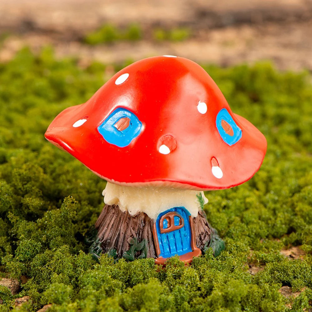 décorations fantaisie miniatures maison champignon rouge jaune bleu rose porte fenêtre