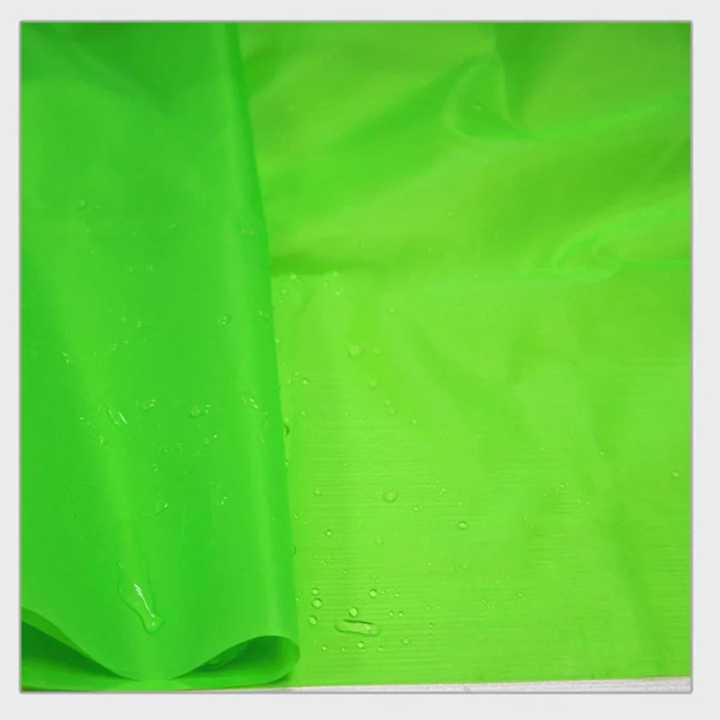 tissu polyester taffetas imperméable rose bleu vert orange rouge noir blanc 1mX150cm