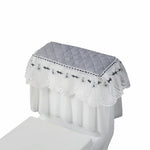 couvre seize toilette brodé bleu marine blanc élégant classique tissu épais plis franges