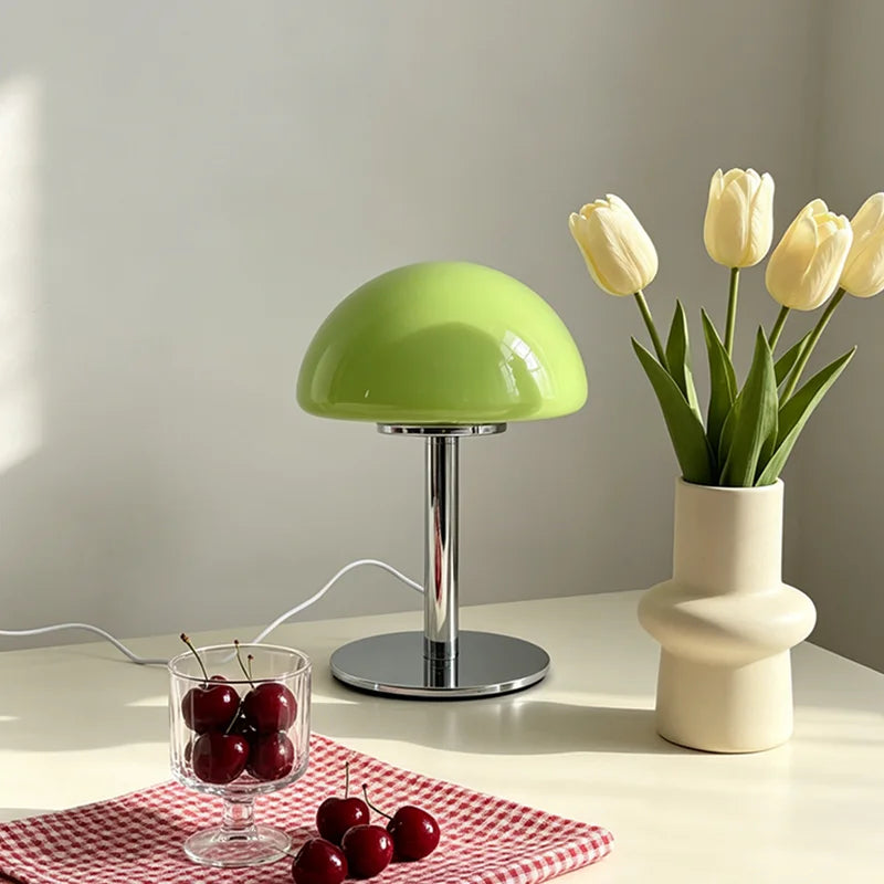 lampe table moderne blanc jaune orange vert opacité base plate prise usb cable alimentation