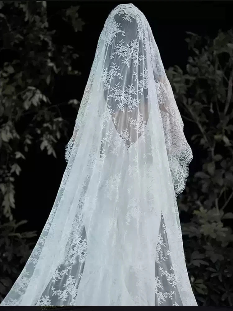 voile mariée dentelle transparent femme classique élégant romantique blanc jaune fleurs