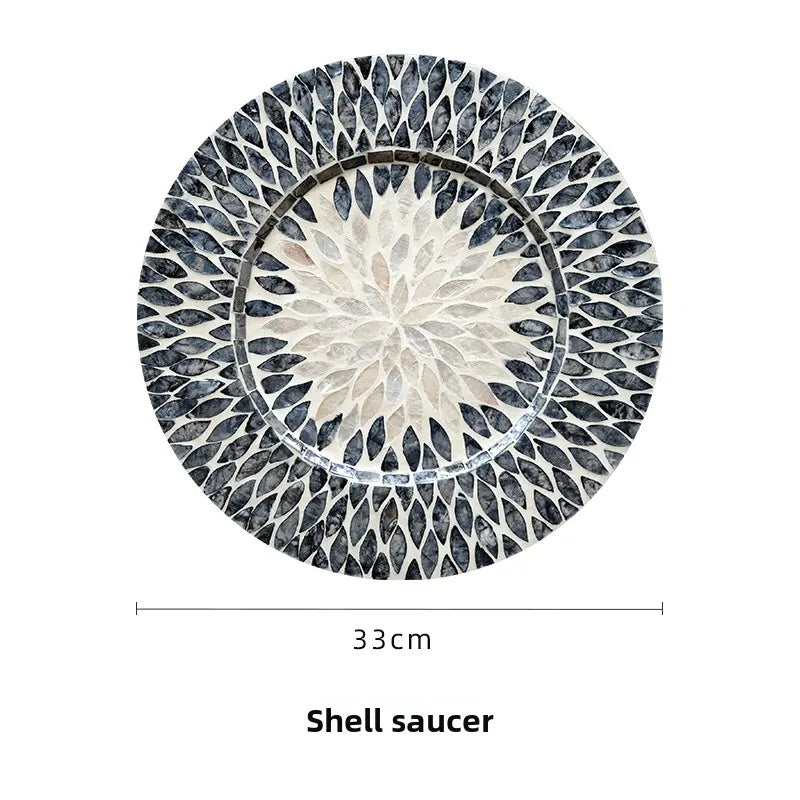 assiettes mosaïque coquillages noir blanc gris moderne artisanal exposant décoration maison