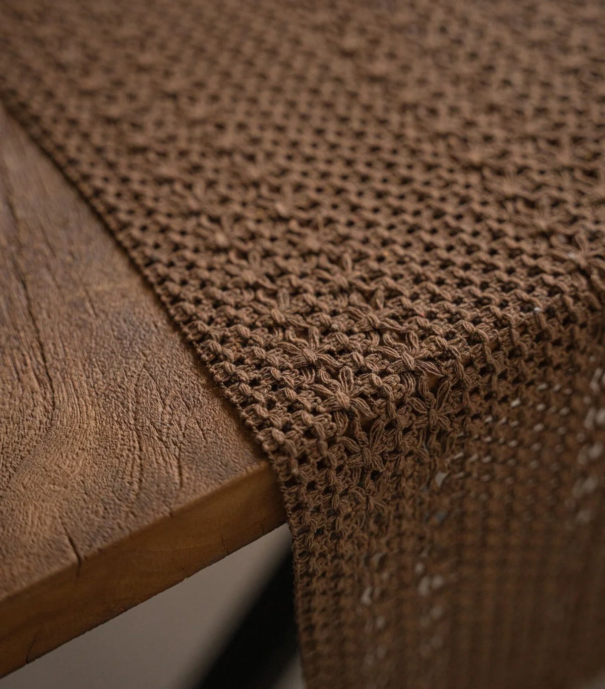 chemin table marron clair maille fine franges rustique 100% lin solide opacité maison decoration