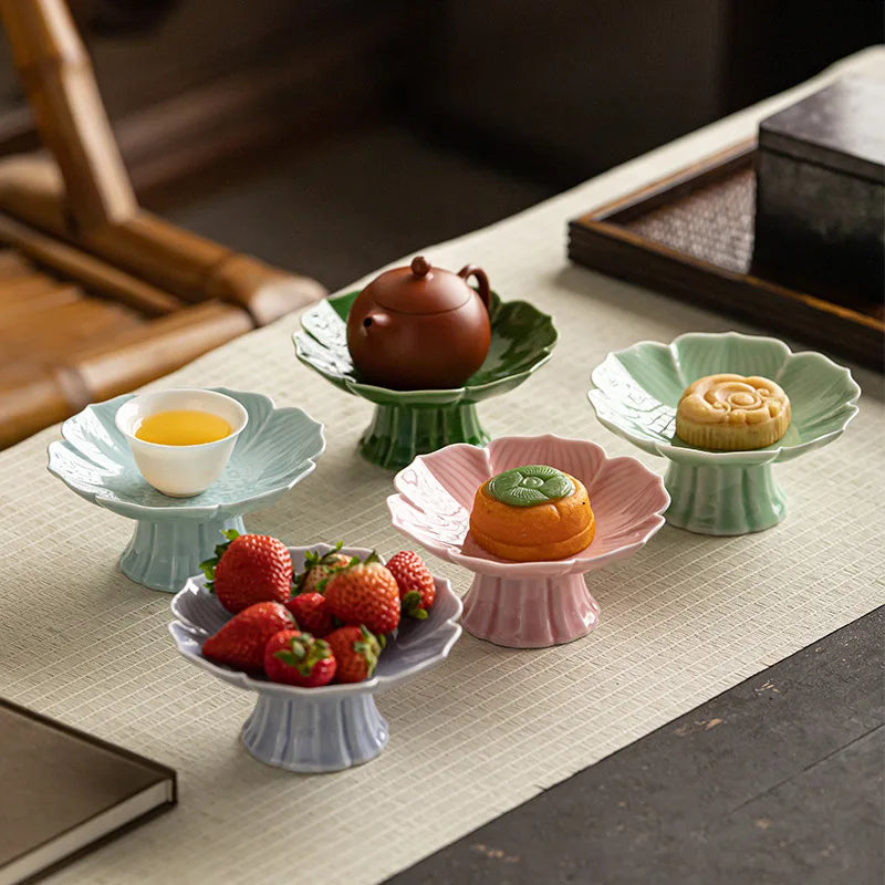 assiettes fruits gâteaux support floral classique opalescent variété couleurs vintage