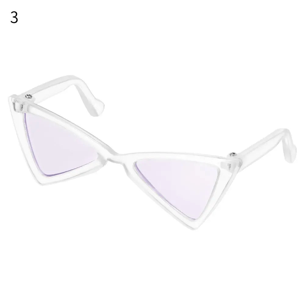 lunettes soleil transparentes clips nasaux verres colorés moderne rouge noir blanc bleu clair rose