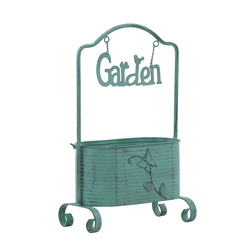 support fleurs métal vieilli pot suspendu signe garden gravures feuilles papillons fleurs blanches jaunes