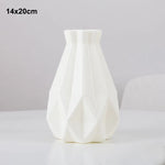 vases décoratifs modernes rayures verticales bleu blanc rose vert pastel minimaliste