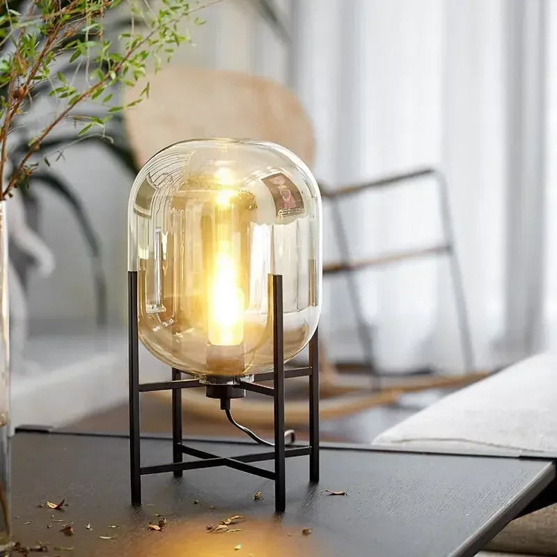 lampe sol moderne transparente ampoule filament noir gris fumé led verre minimaliste