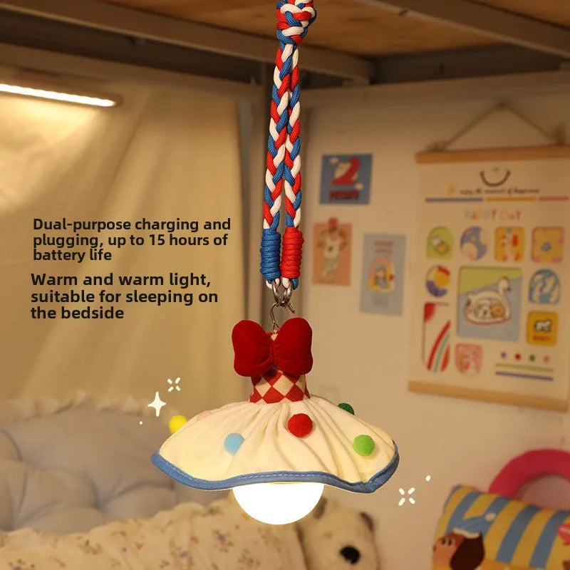 lampe suspendue décorative tulle pois colorés ruban tressé rouge blanc crème bleu vert jaune