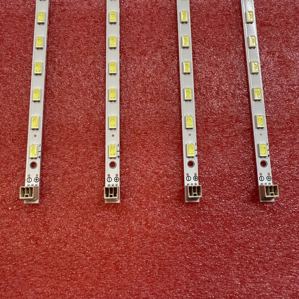 Ruban LED blanc points lumineux jaunes moderne clips fixation 50cm pièces ensemble