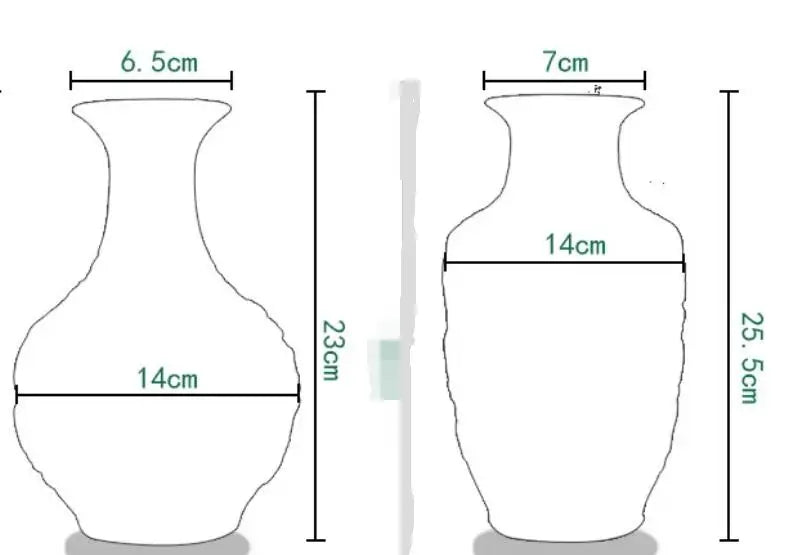 Il s'agit d'un vase en forme cylindrique, avec un rétrécissement au milieu et une base plus large. Les dimensions indiquées sont 14 cm de hauteur, 6,5 cm de largeur maximale et 7 cm de largeur à la base.