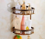 accessoires salle bain doré ornements sculptés finition brillante antique élégant porte serviettes savon toilette
