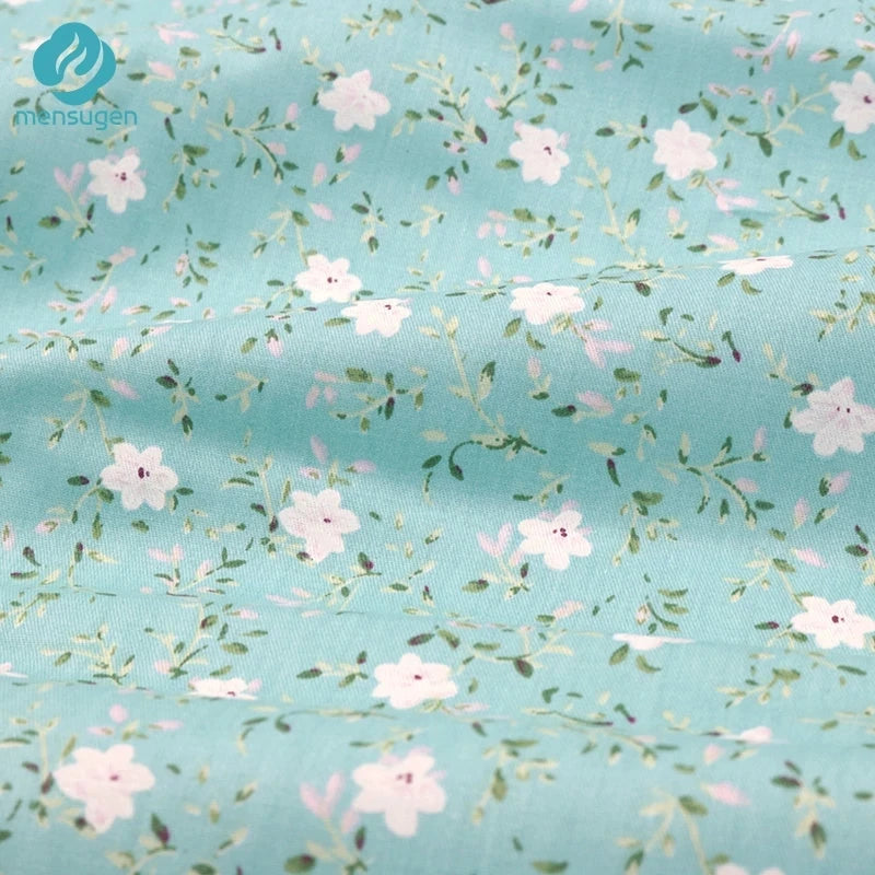 tissu coton imprimé fleurs vintage rose blanc vert couture patchwork quilting drap bébé coussins