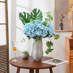 bouquet artificiel hortensias soie bleu blanc vert mariage décoration intérieure moderne minimaliste