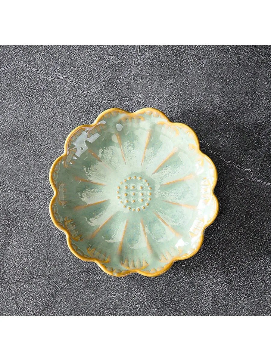 assiettes bijoux rose bleu vert rayures concentriques bordure dorée moderne élégantes rangement exposition