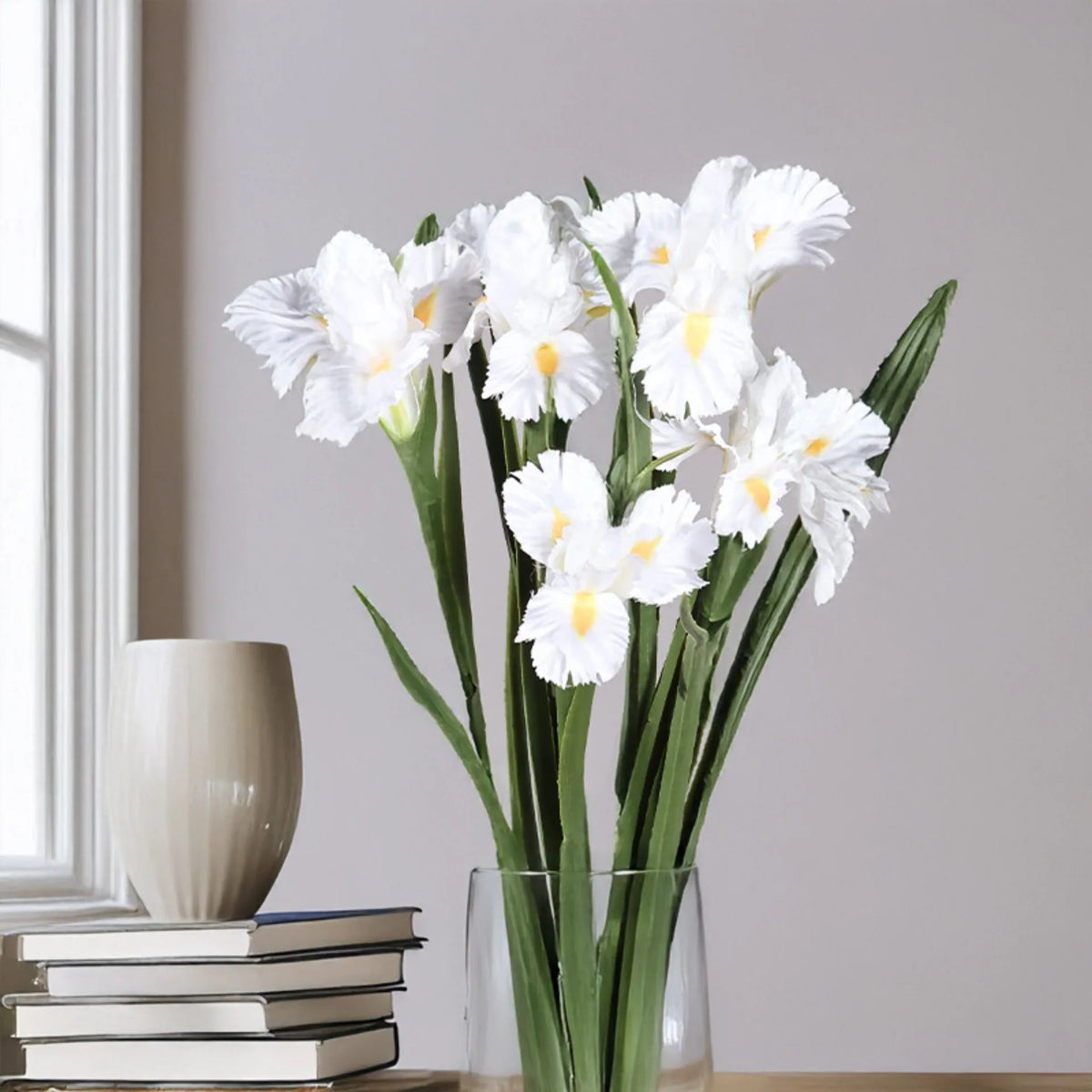bouquet artificiel violet blanc jaune décoration maison moderne vase transparentintérieur arrangementévénement