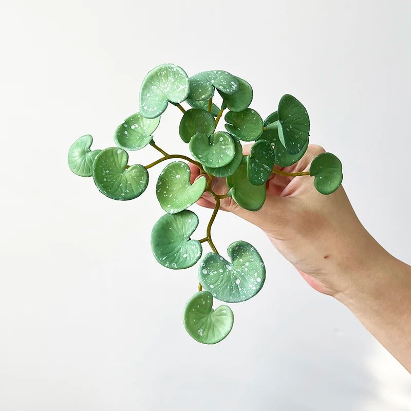 plante artificielle verte feuilles rondes pot noir décoration maison jardin intérieur moderne