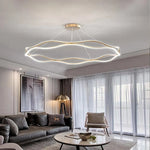 suspension lumineuse contemporaine blanc doré ondulée moderne fixée chaînes lumière chambre salon