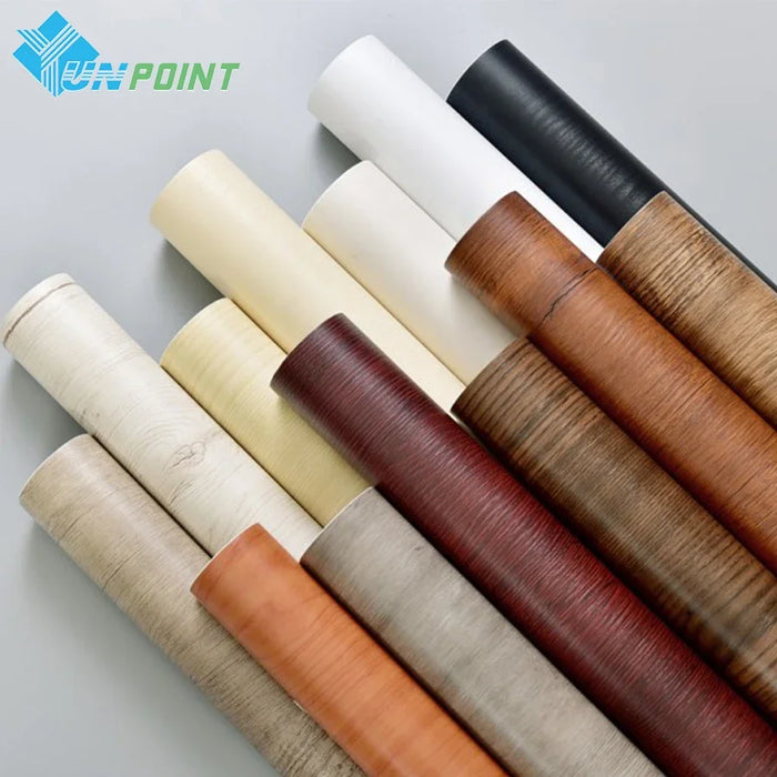 Papier peint adhésif PVC motif bois sur un meuble vintage