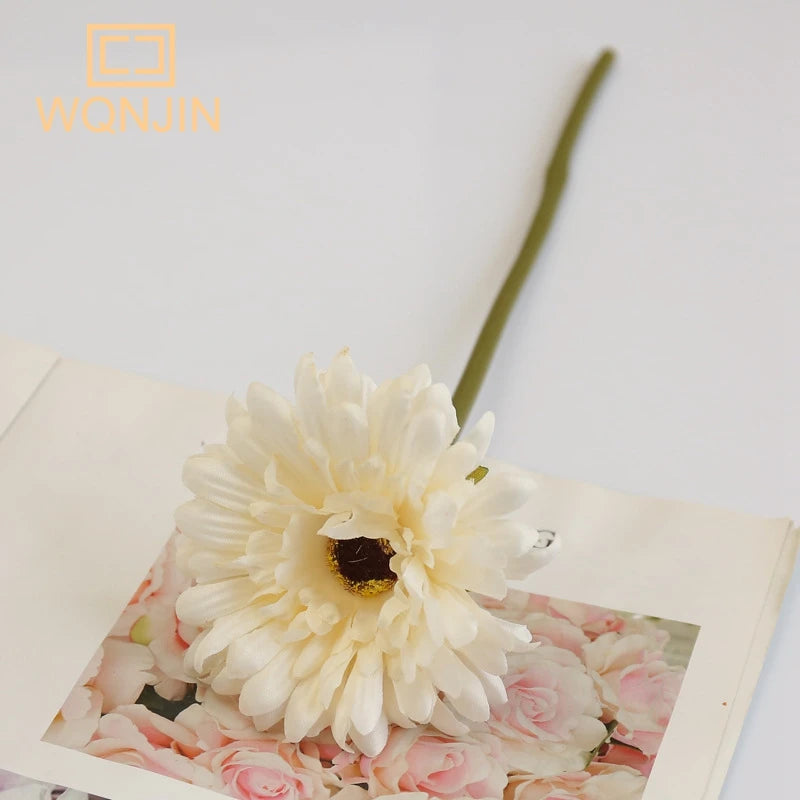 bouquet fleurs artificielles gerbera rouge rose jaune blanc modernes decoration mariage anniversaireintérieur