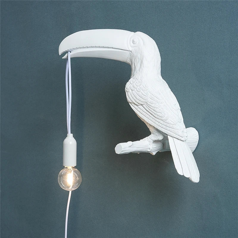 lampe oiseau toucan résine led moderne noir orange jaune blanc éclairage mur applique chambre