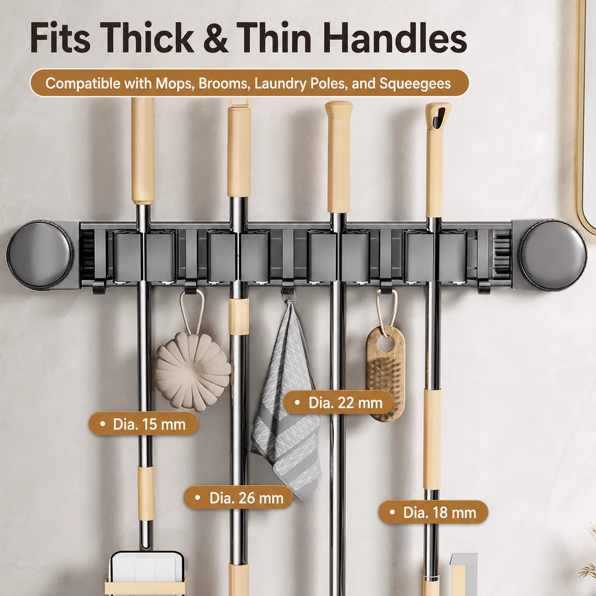 porte balais adhésif moderne gris métallisé hooks serviettes brosses éponges nettoyage salle bain