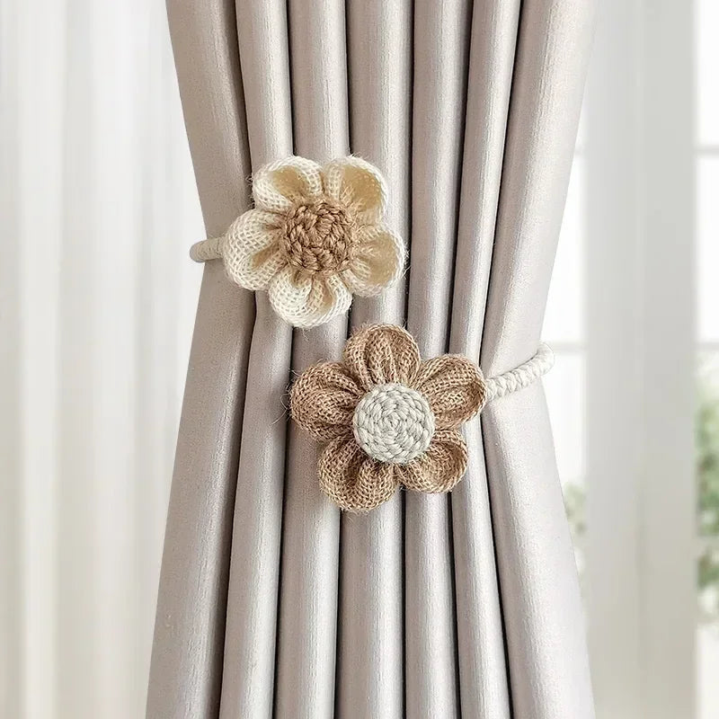 bracelets rideau crochetés fleur rustiques accessoires fenêtres beige clair foncé horizontal