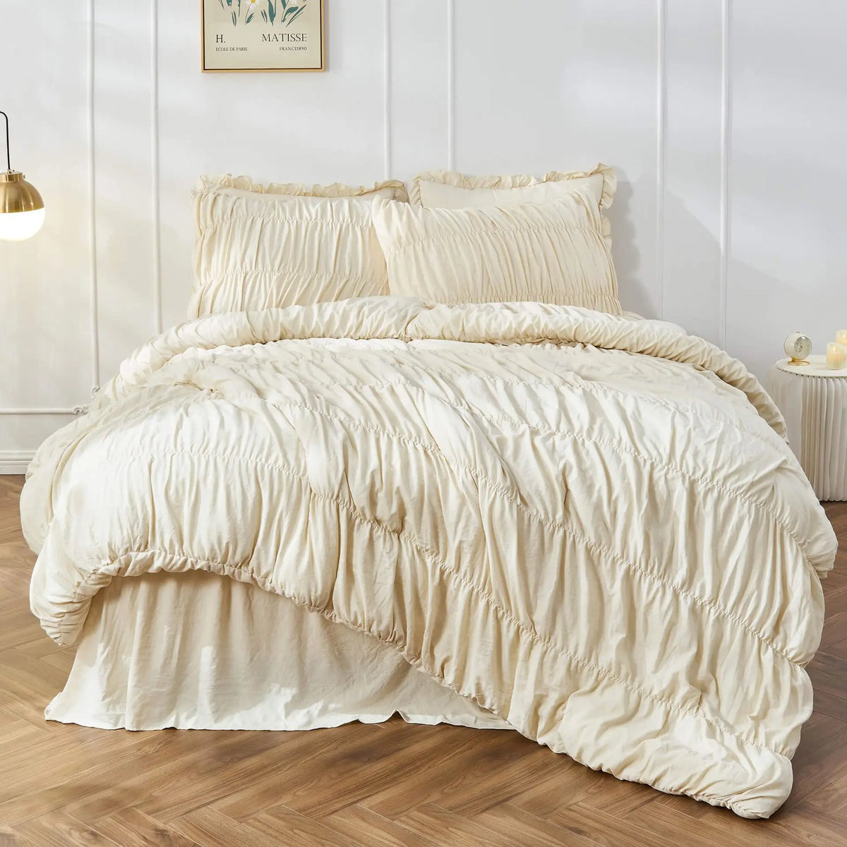 ensemble literie classique plissé beige clair couvre lit oreillers élégant double king super king