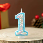 bougies anniversaire numéraires chiffres bleu pastel multicolores décoration gâteau enfant brillantes support blanc