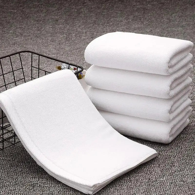 serviettes blanches coton épais absorption rapide dimension 35x75cm qualité haut gamme usage toilette texture