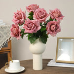 décoration intérieure bouquet roses artificielles classiques soie blanches vertes mariage anniversaire