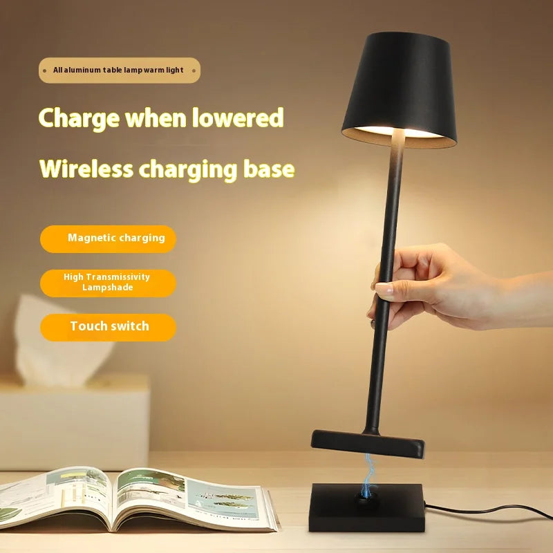 lampe table moderne rechargeable interrupteur tactile contemporaine led noir basse consommation