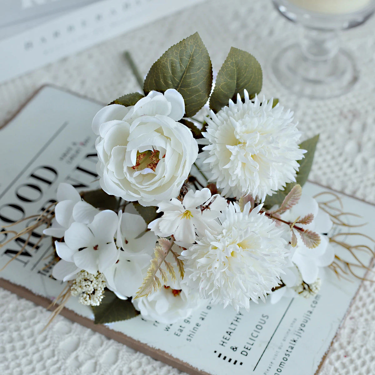 bouquet fleurs artificielles soie rose blanc mariage décoration intérieure classique anniversaire baby shower