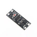 circuits electroniques integres noir composants transistors led boutons rouges standard hc90n03m r1 r2 c1