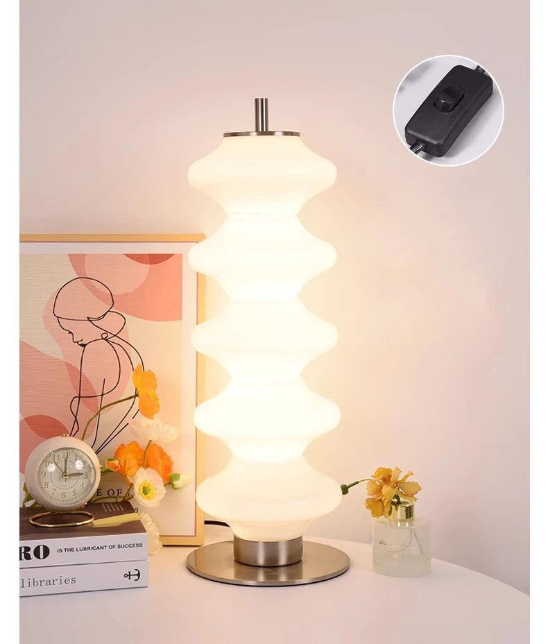 lampe sol moderne blanc base métallique éclairage puissant led directionnelle