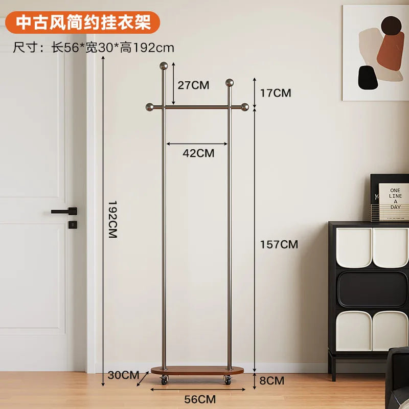 porte manteau moderne acier inoxydable gris roulettes vintage fonctionnel entrée chambre coucher