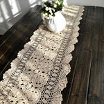 chaise table crochetée motifs floraux texture ajourée rustique vintage beigeclair