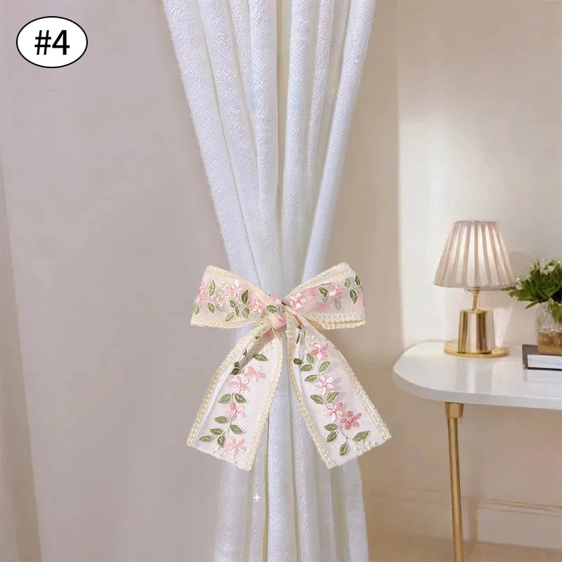 rideau dentelle blanc transparent classique fenêtre maison salon décoration chic