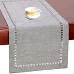 nappe table tissu texturé gris beige orange bordures ajourées scintillantes intérieur rustique moderne