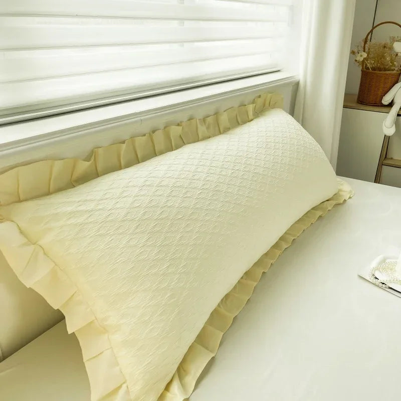 coussin maison motif géométrique vintage blanc beige vert rose jaune