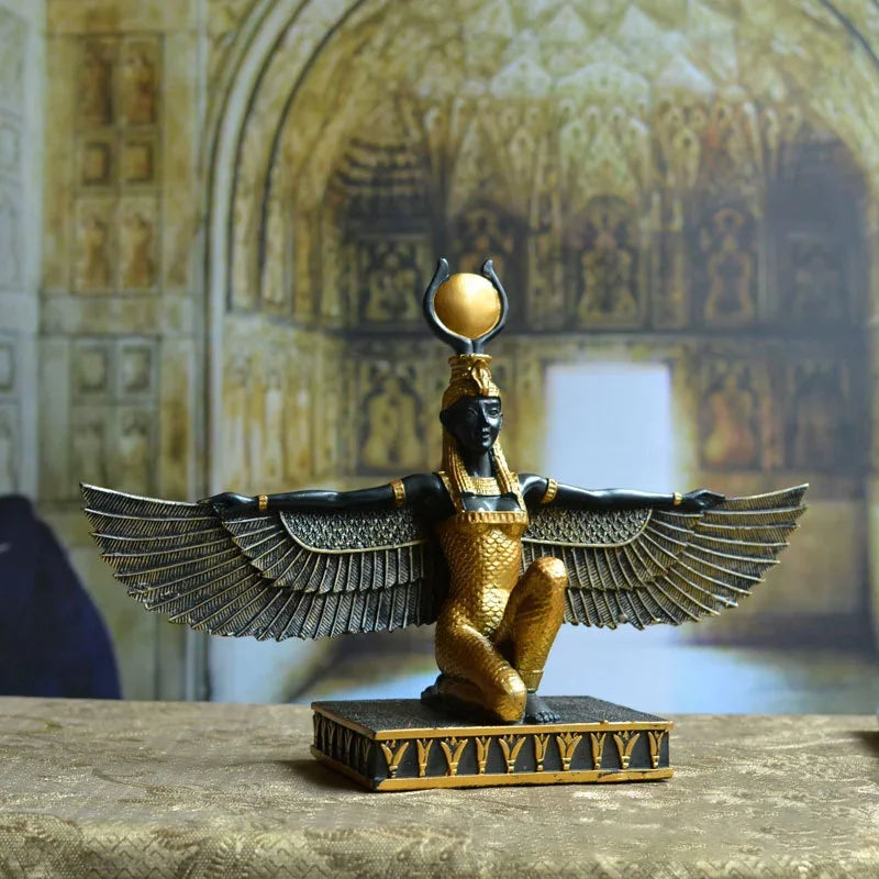 statues decoratives egyptiennes or pyramide obelisque isis ancien maison