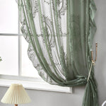 rideau vert clair broderie florale transparent classique salon hospitalité