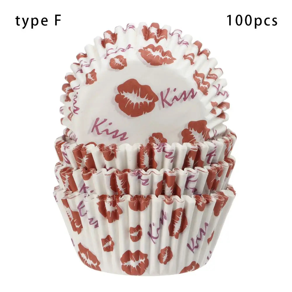 moules cupcakes plastique vert blanc rouge bleu rayures carreaux pois étoiles kiss 100 pièces