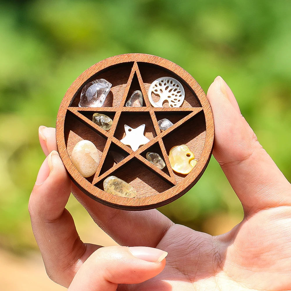coaster bois marron étoile gravée pierres cristaux traditionnel rituel spiritualité