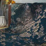 tissu brodé floral texturé bleu foncé violet or luxueux polyester 150cm