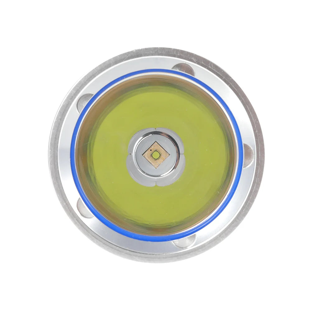 lampe poche plongée led 30w 3000lumens étanche 100m rechargeable tactique robuste