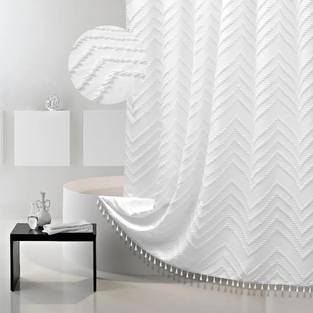 rideau douche moderne polyester opacique rayures diagonales pompons blancs respectueux l'environnement toilettes grande taille